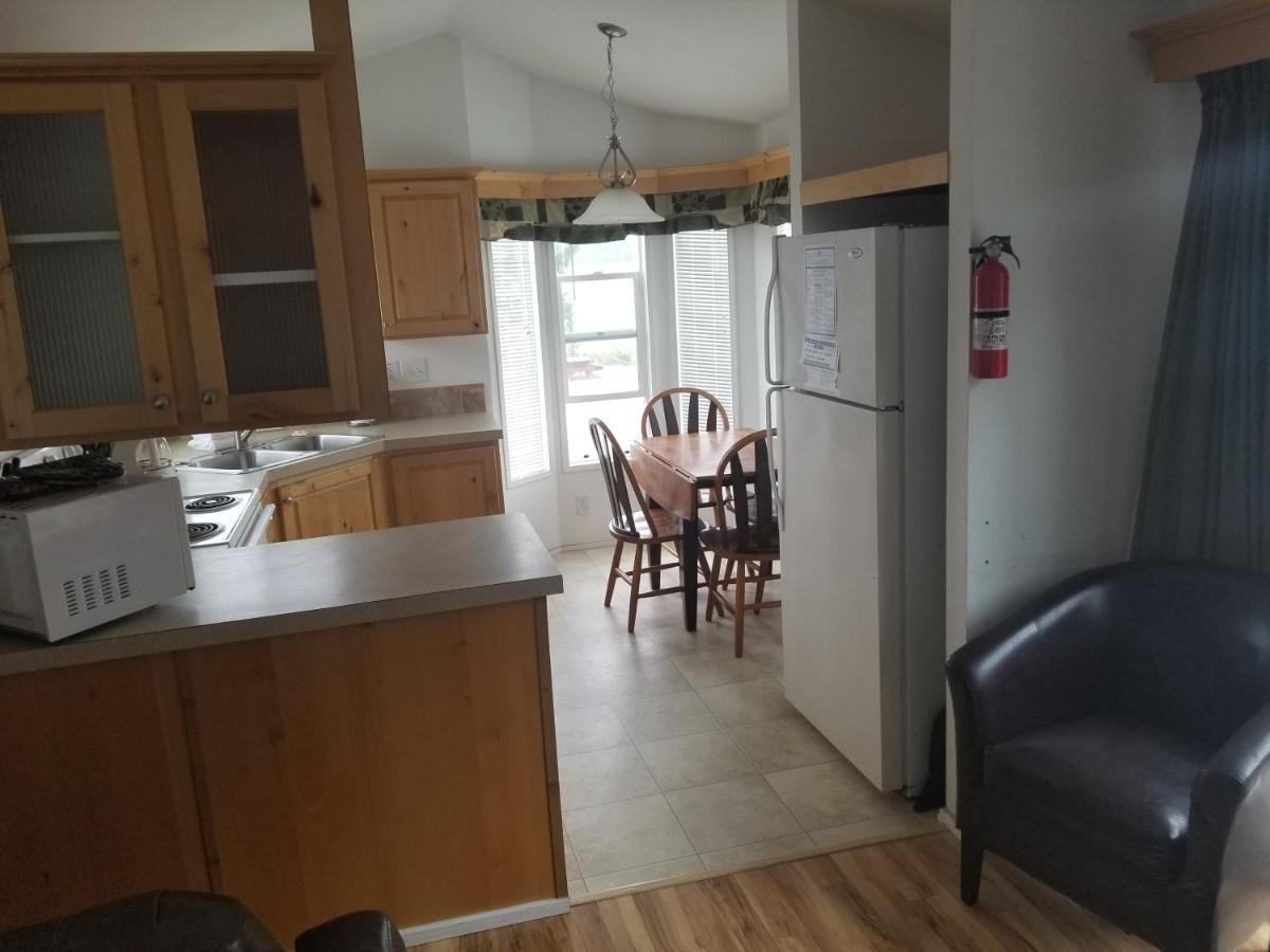 Wheeler Paradise Cove Rv Resort & Marina מראה חיצוני תמונה